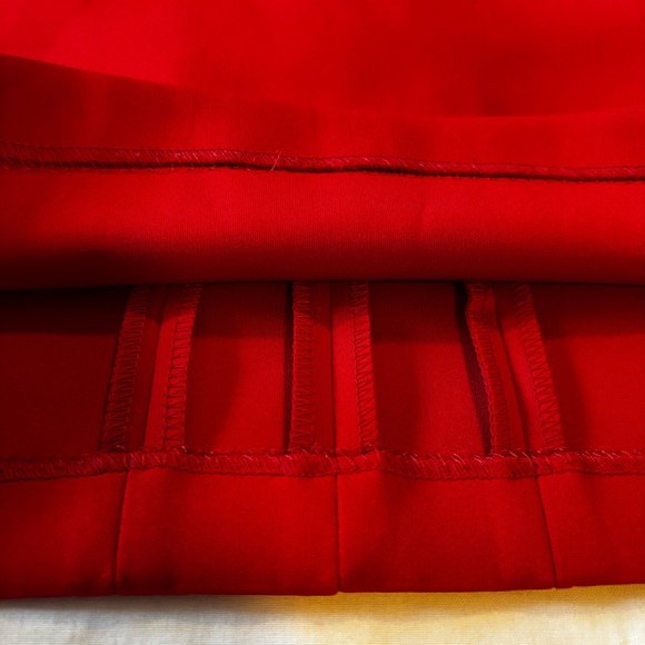 Calvin Klein Sz 8 Red Sleeveless Embellished Scuba Sheath Party Dress - Picture 9 of 11